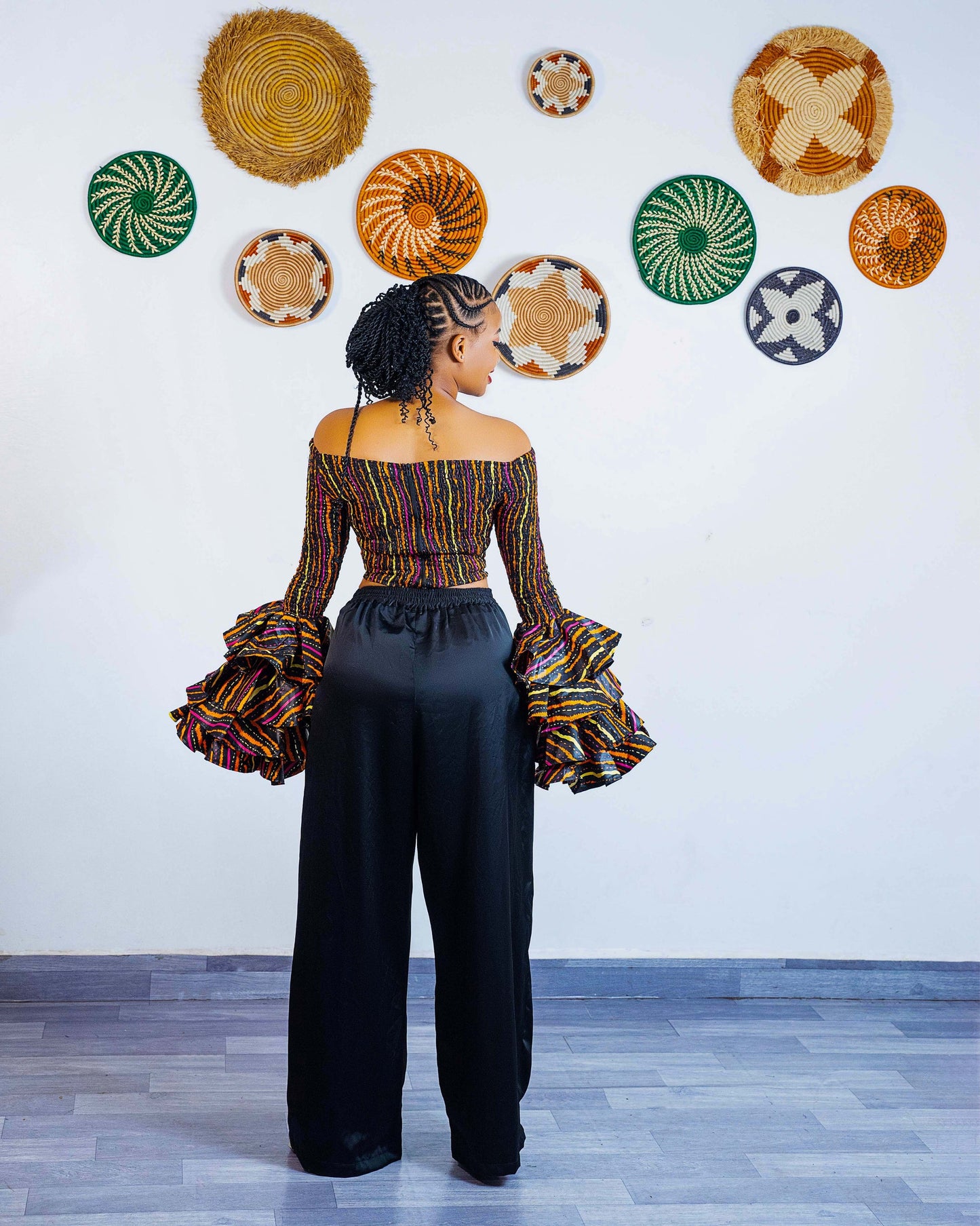 Soso Bell-Sleeve Crop Top - Brown